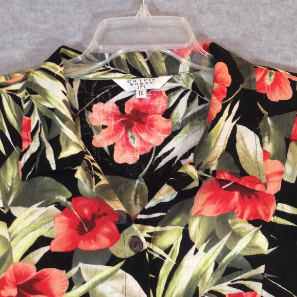 OUTFIT WOMAN Cruise Tropical Vacation Beachy Poolside Button Up Floral Blouse - Picture 3 of 14